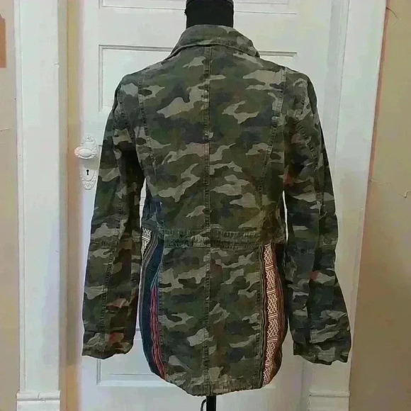 Daytrip Camo Sugar Skull Jacket #0025B - Picture 6 of 9